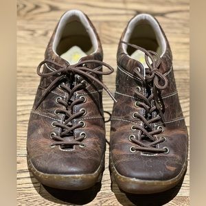 Dr. Martens Newman Laced Up Casual Brown Mens 8